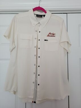 Harley-Davidson Ivory Short Sleeve Button-Front Shirt with Embroidered Logo